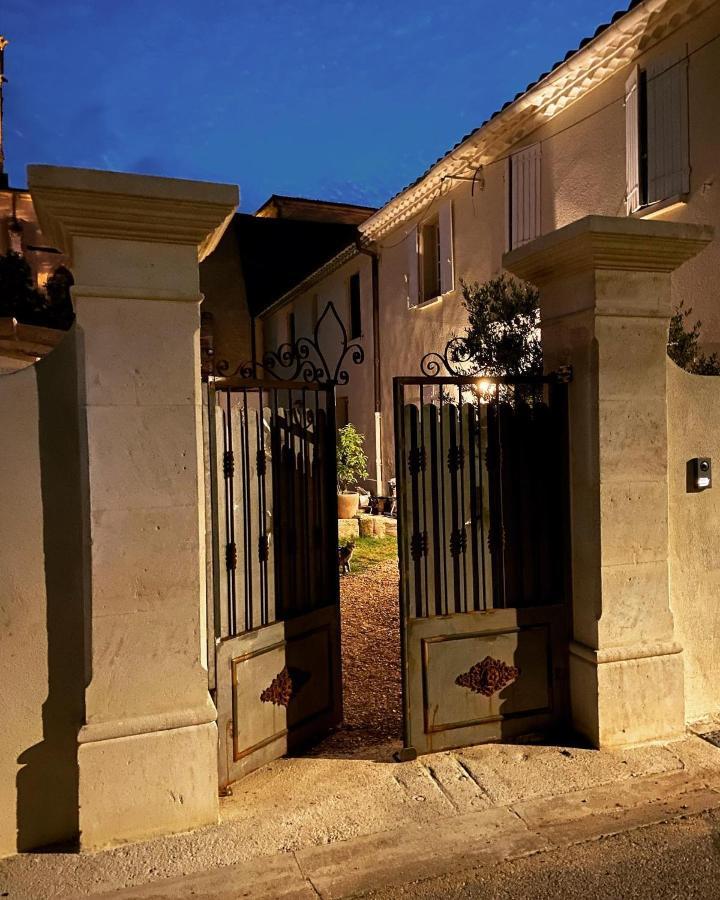 Maison 1823 - Suites De Charme A Garons Εξωτερικό φωτογραφία
