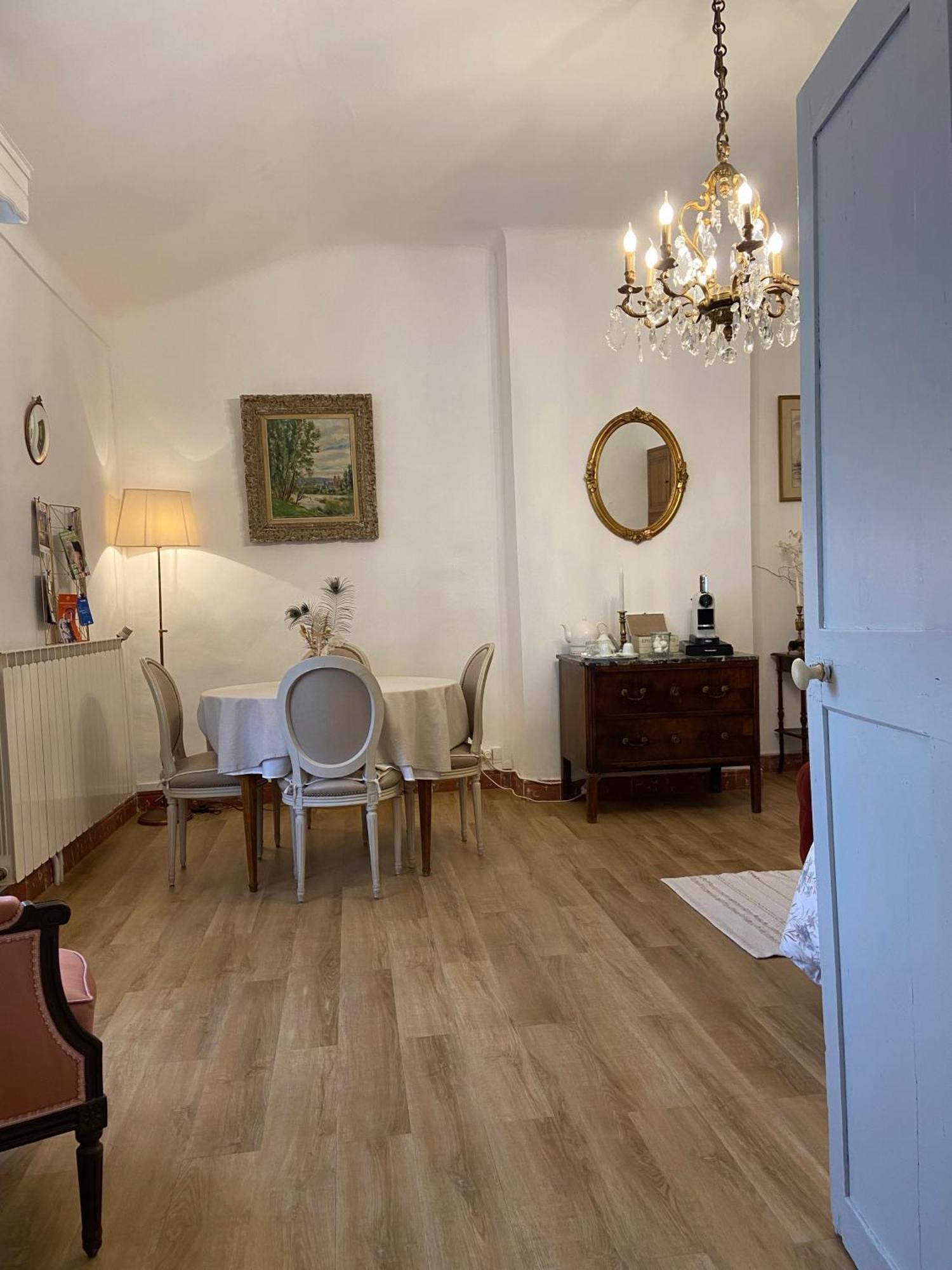 Maison 1823 - Suites De Charme A Garons Εξωτερικό φωτογραφία